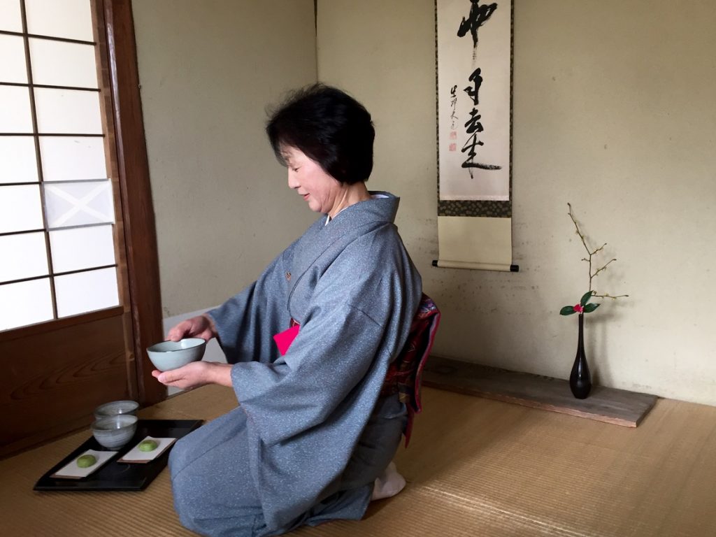 Traditional Japanese tea ceremony in Haku-undo Tea House in Gora Park, Hakone - Passports and Spice
